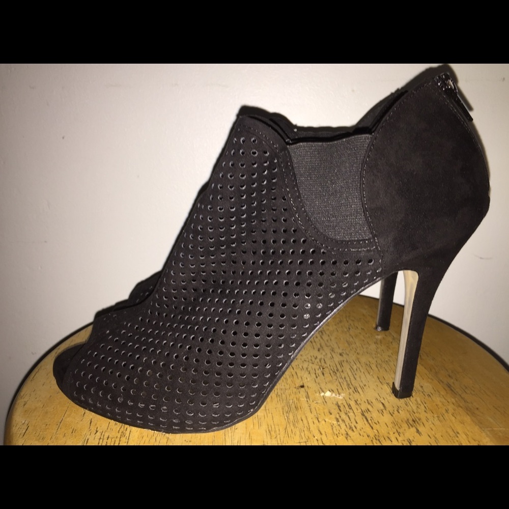 Bootie - Picture 3 of 4